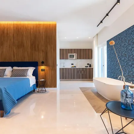 Mermaids' Dream Bed & Breakfast 4*