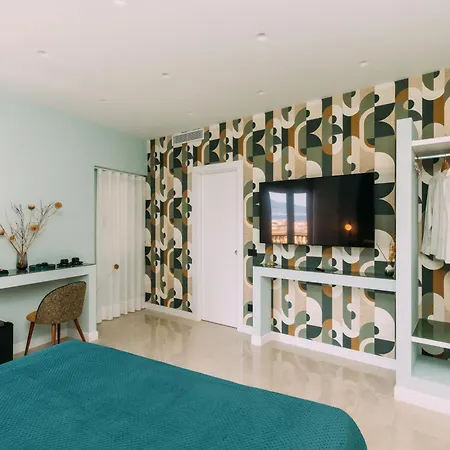 Mermaids' Dream Oda ve Kahvaltı 4*